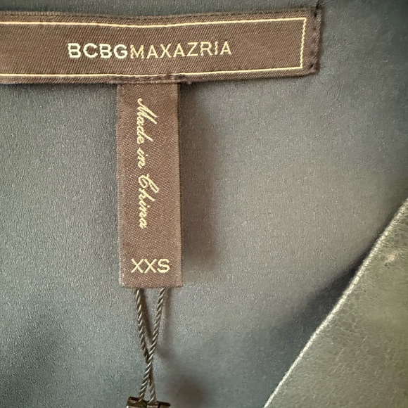 BCBG Cadiana Peplum Top Sz XXS NWOT Vegan Leather Teal - Picture 3 of 6